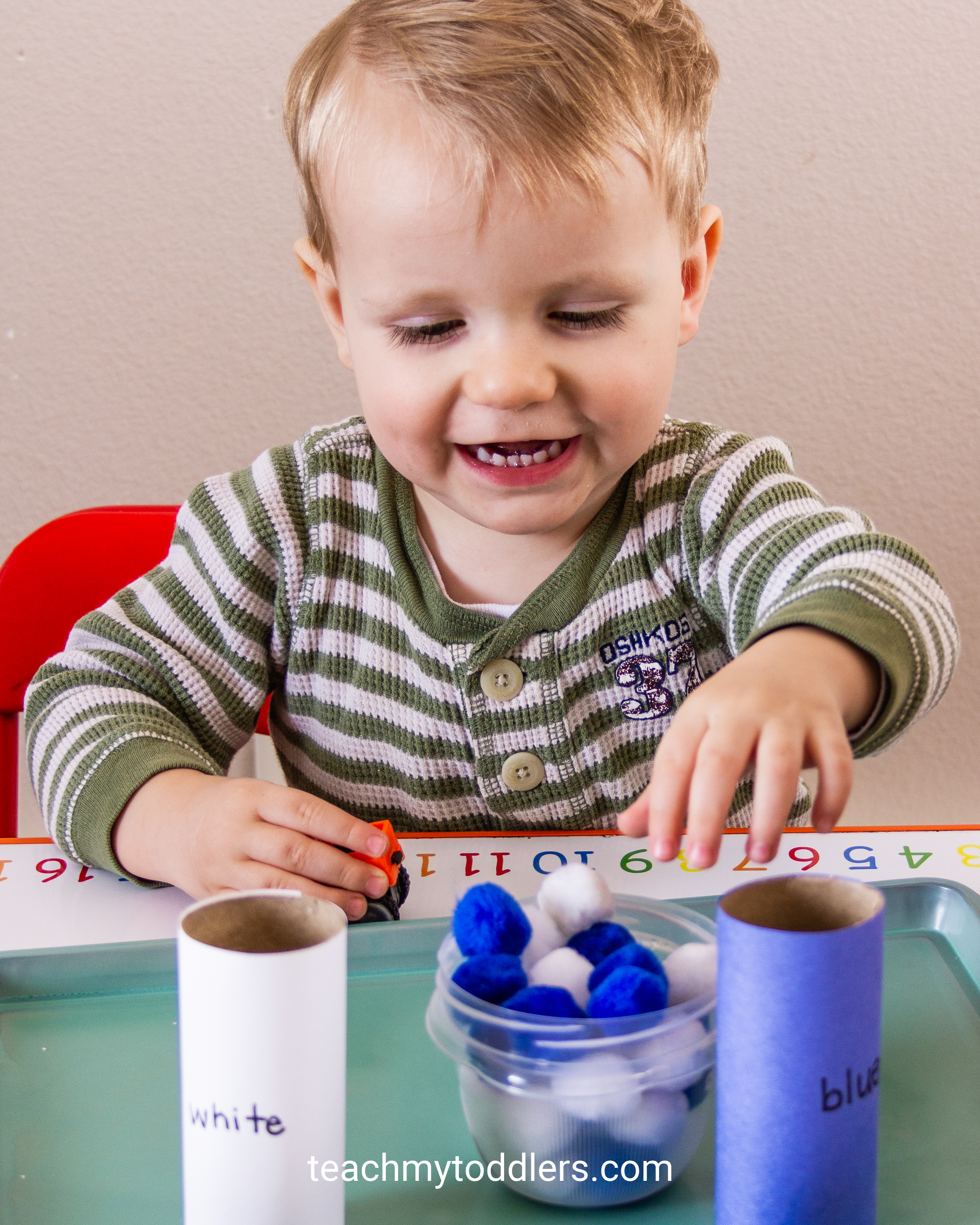 Teach your toddlers about cars using these great car activities