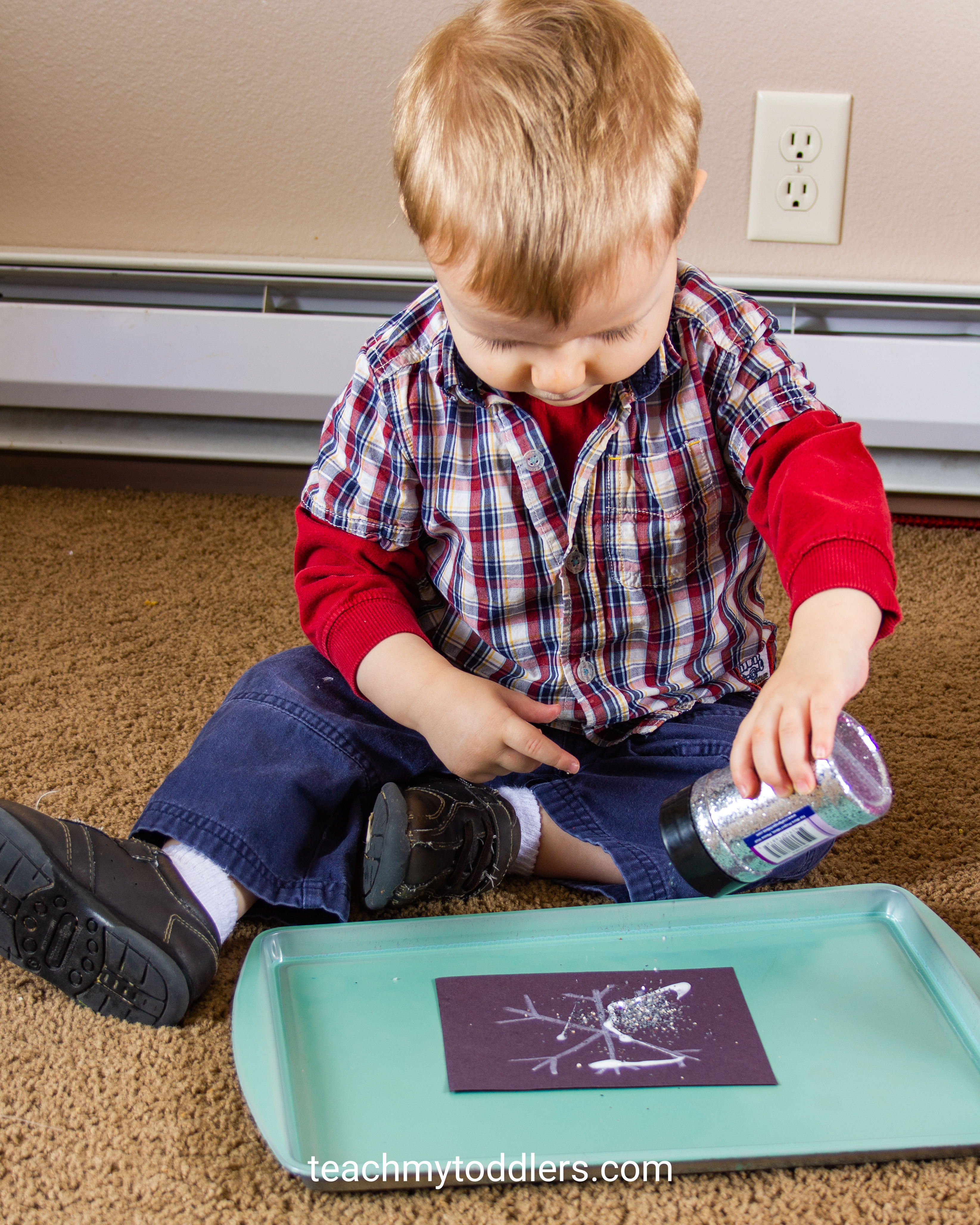 Teach your toddlers about winter using these fun winter activities