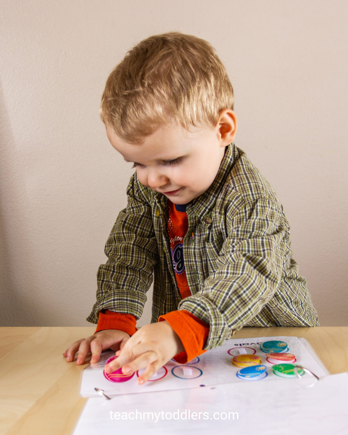 Busy Bags For Toddlers - Quiet Book to Teach Your Toddler Shapes ...