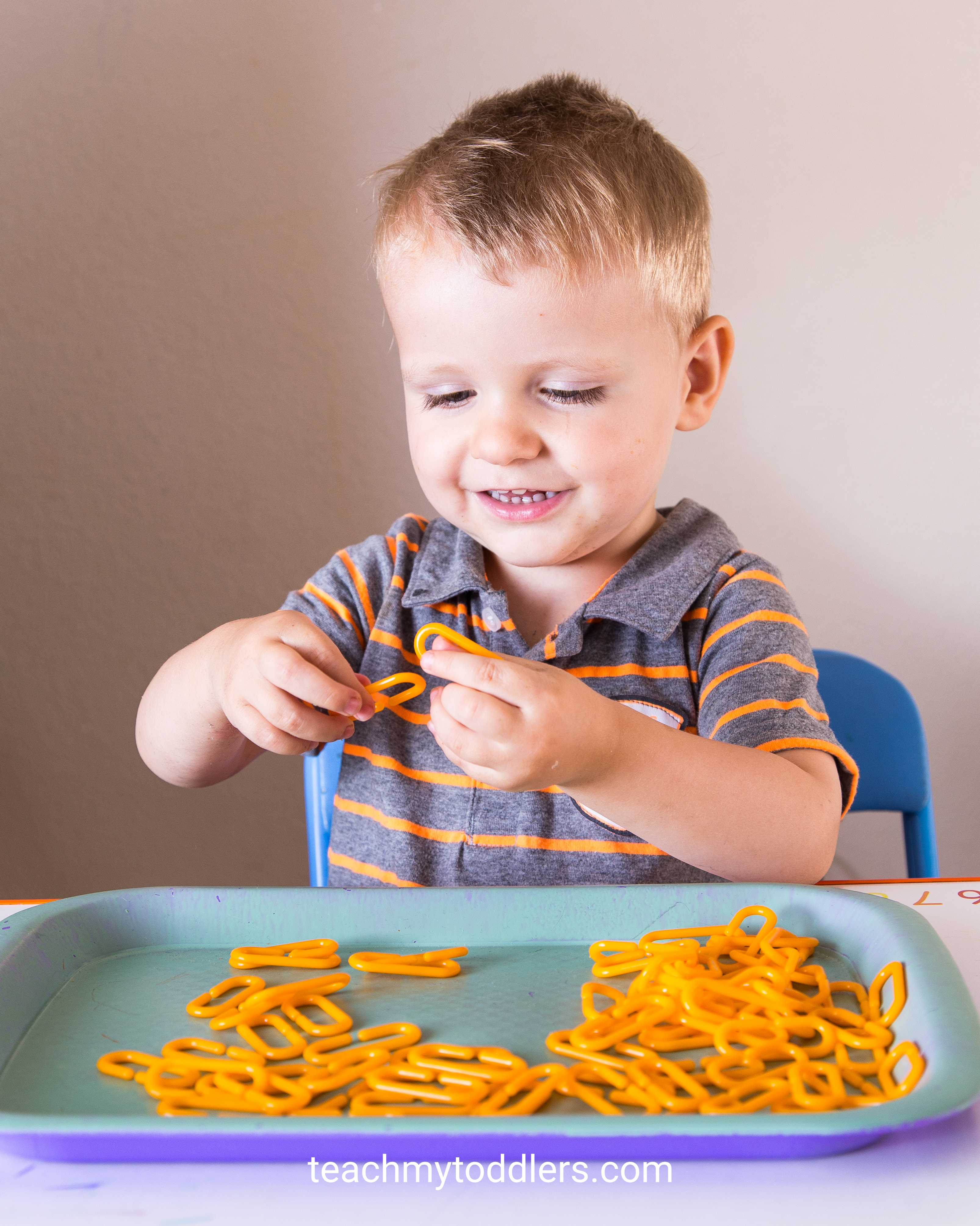 Find out how to teach toddlers the color orange with these tot tray activities