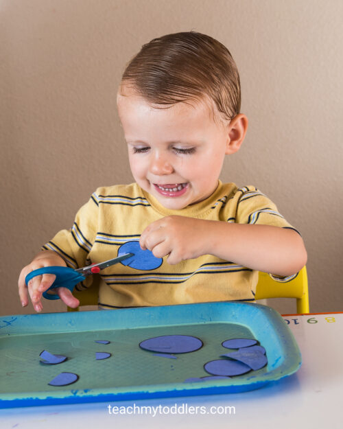 Circle Tot School Trays for Toddler Learning