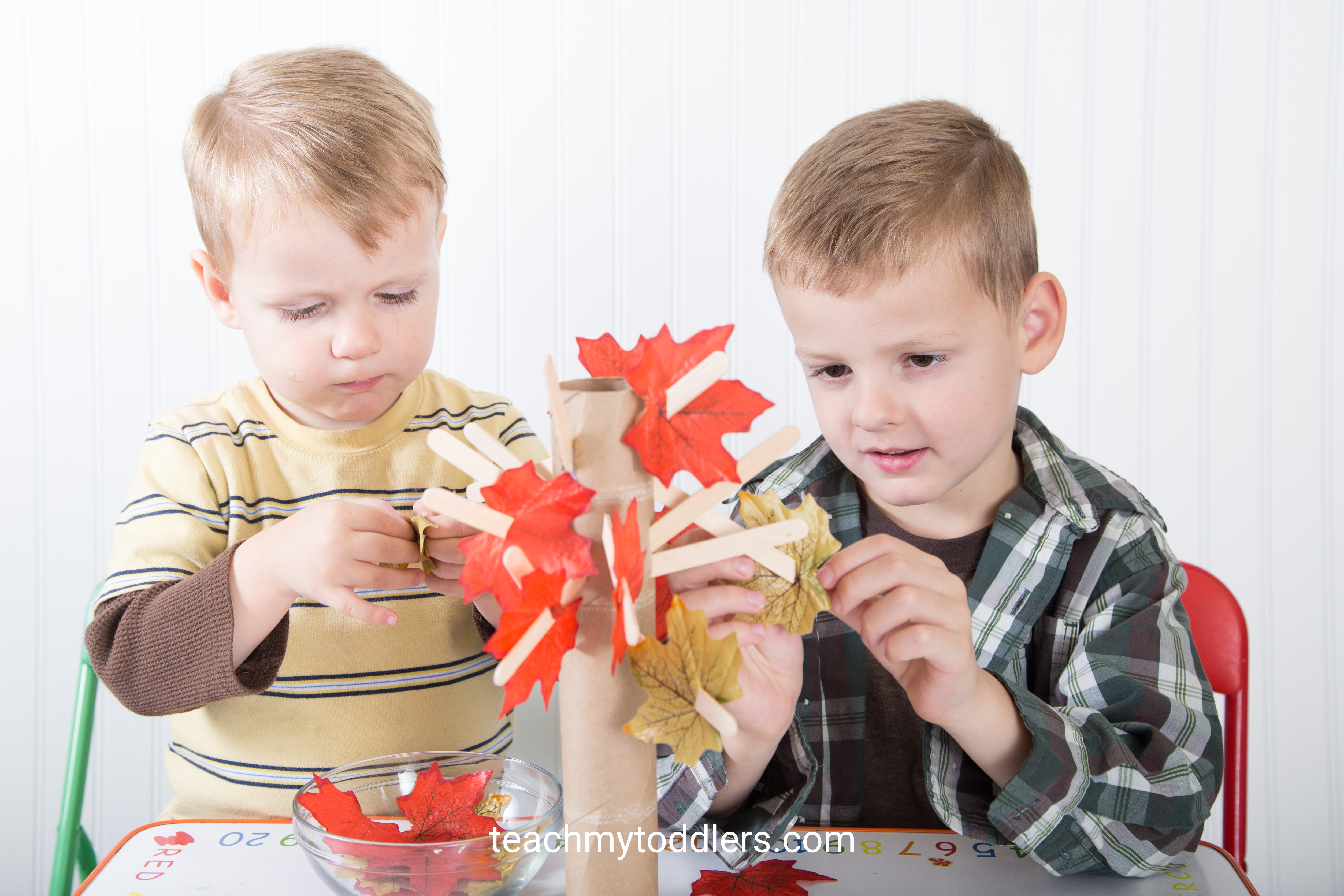 Learn how to use paper leaves to teach toddlers motor skills