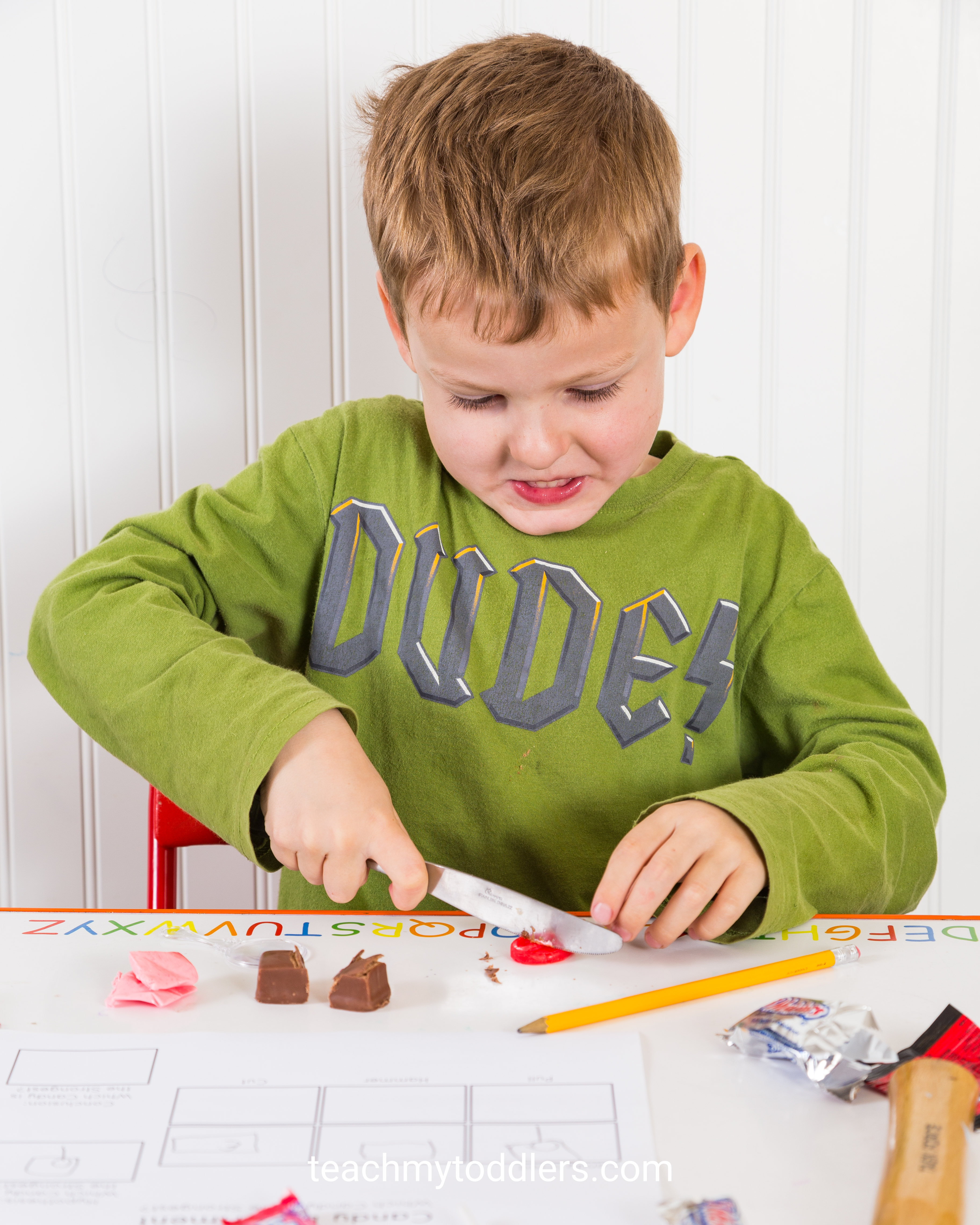 Learn how to use halloween candy to teach toddler science